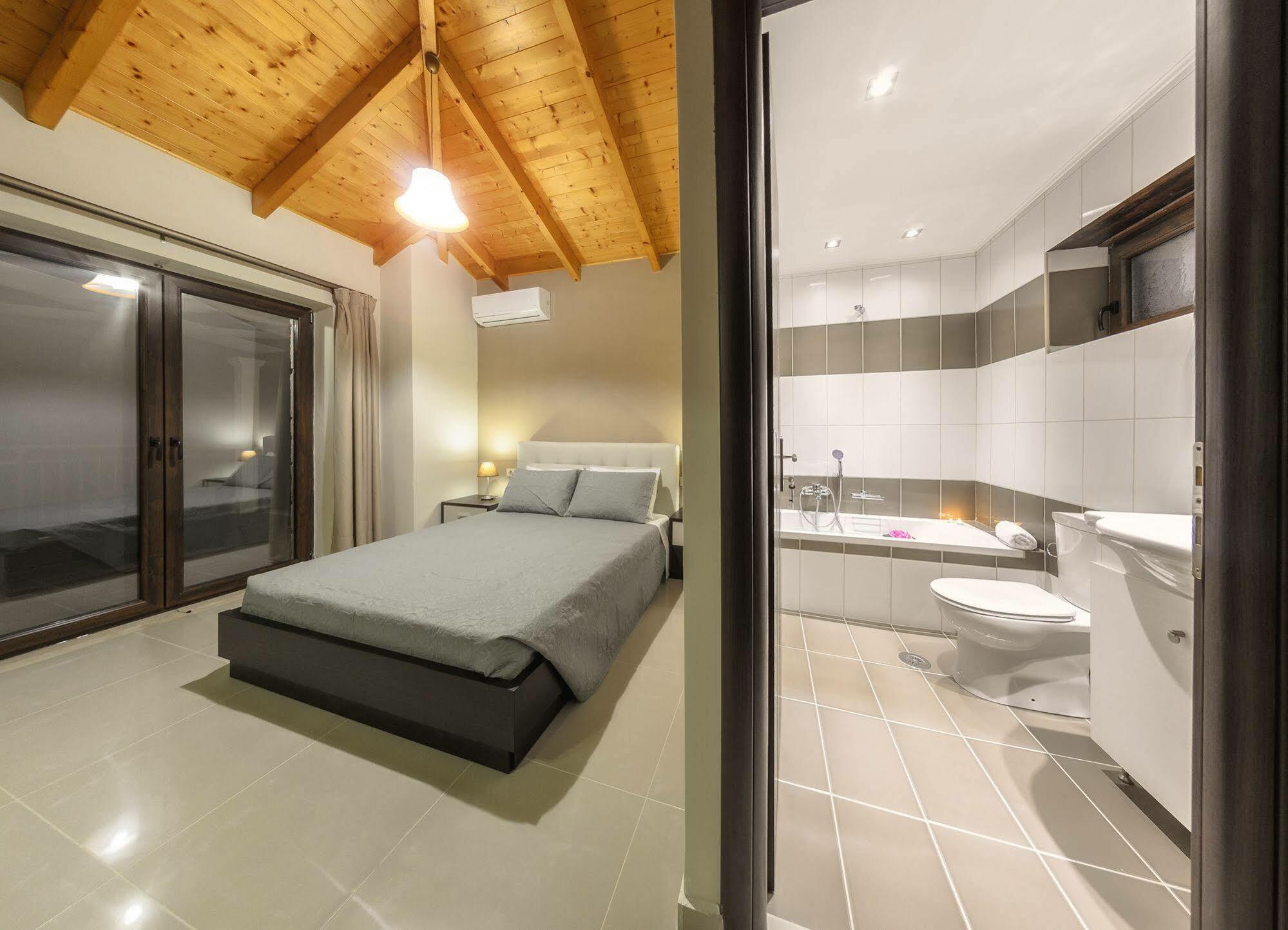 Eden Villas Anafonítria Buitenkant foto